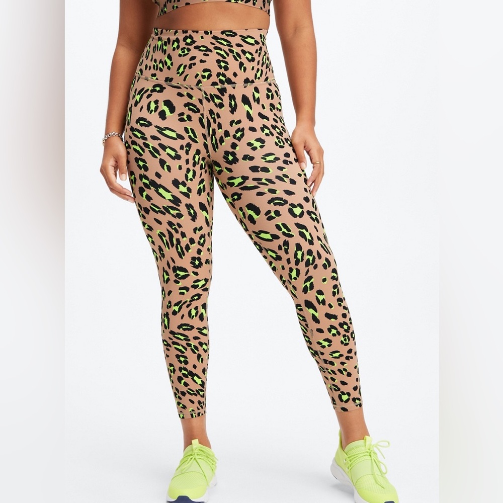 Fabletics Plus Size Define Powerhold Ultra High-Waisted Leggings Size 4X